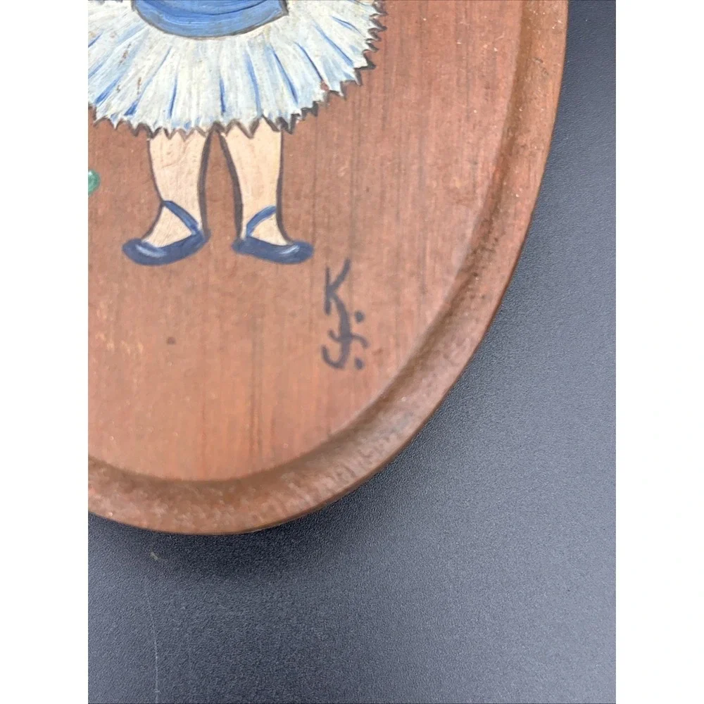 Vintage 70s Hand Painted Wooden Oval Wall Plaque Big Eye Blond Girl Kitsch Folk